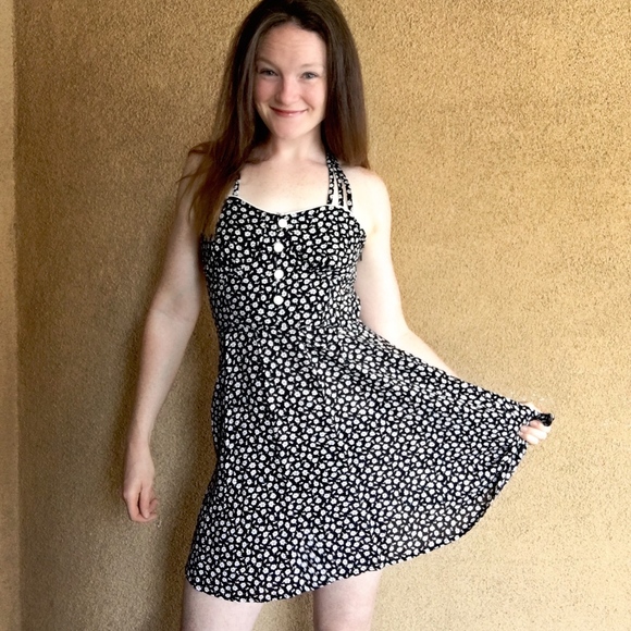 Meet your Posher, Lindsey - Picture 1 of 1